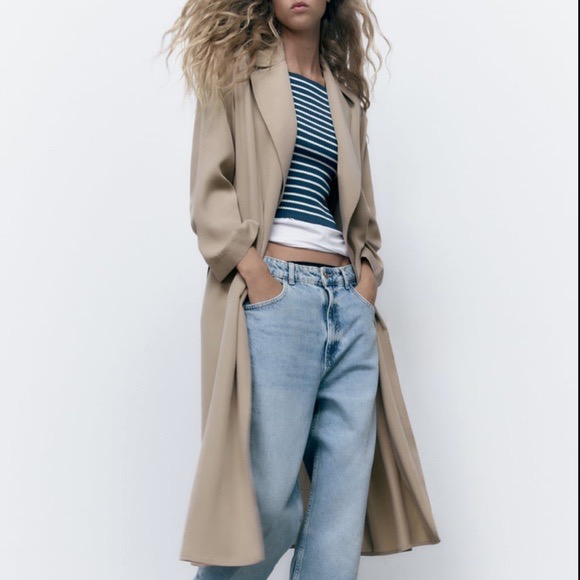 Zara Flowy Belted Trench Coat in beige NWOT